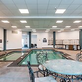 Hotel NoBo Cascade, Tapestry Collection by Hilton