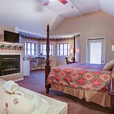 Afton House Inn