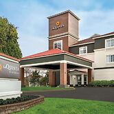 La Quinta Inn & Suites by Wyndham Latham Albany Airport