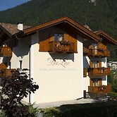 Du Lac Vital Mountain Hotel
