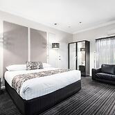 Comfort Inn Deakin Palms