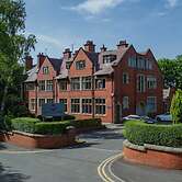 Broadfield Park Hotel Rochdale