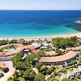 Cormoran Hotel & Residence