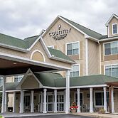 Country Inn & Suites by Radisson, Lake George (Queensbury), NY