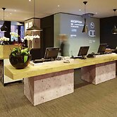 ibis Reading Centre