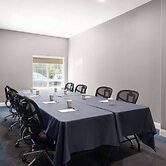 La Quinta Inn & Suites by Wyndham Bakersfield North