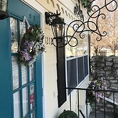 Woodstock Inn B&B