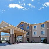 Comfort Inn & Suites Madison North