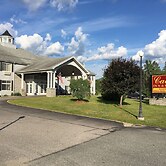 Cabot Inn & Suites