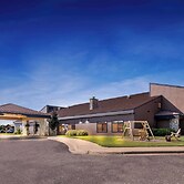 Heartland Inn & Suites, SureStay Collection by Best Western