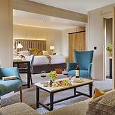 Westport Coast Hotel