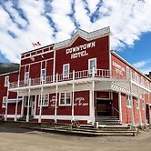 The Downtown, a Coast Hotel