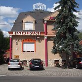 ATTILA HOTEL BUDAPEST