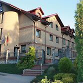 Amicus Hotel