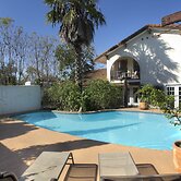 The Lakehouse Bed & Breakfast