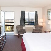 Hawk's Nest Lodge