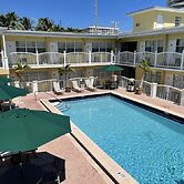 Beach Place Hotel