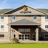 La Quinta Inn & Suites by Wyndham Fairbanks Airport