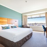 Gateway Hotel by Nightcap Plus