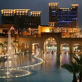 Hyatt Regency Al Kout Mall