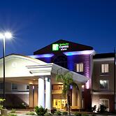 Holiday Inn Express & Suites Spring Hill by IHG