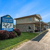 Great Lakes Inn and Suites