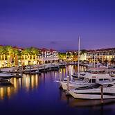 Naples Bay Resort & Marina