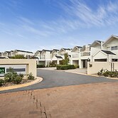 Quest Sanctuary Lakes