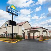 Days Inn & Suites by Wyndham Seaford