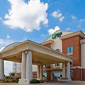 Holiday Inn Express & Suites Levelland by IHG