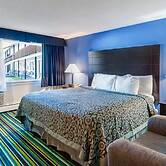 Days Inn by Wyndham Lincoln