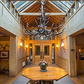 Correntoso Lake & River Hotel