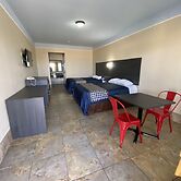 Texas Inn and Suites McAllen at La Plaza Mall and Airport