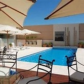 Howard Johnson by Wyndham Villa Maria Casino