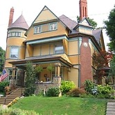 The Queen, A Victorian Bed & Breakfast