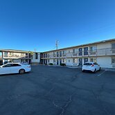 Studio 6 Mojave, CA - Airport