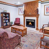 Country Inn & Suites by Radisson, Chambersburg, PA