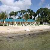 Lake Grassy Inn & Suites