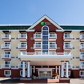 Holiday Inn Express & Suites Petoskey by IHG