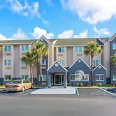 Microtel Inn & Suites by Wyndham Panama City