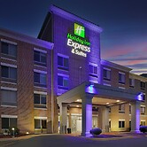 Holiday Inn Express And Suites Milwaukee Nw Park Place by IHG