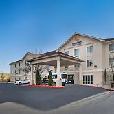 Comfort Inn & Suites Airport