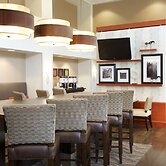 Hampton Inn & Suites Pittsburgh-Meadow Lands