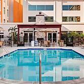 Embassy Suites by Hilton Valencia