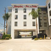 Hampton Inn & Suites Los Angeles/Sherman Oaks