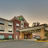 Holiday Inn Express & Suites Laurel by IHG