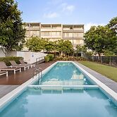 Oaks Nelson Bay Lure Suites