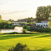 The Waterfront Hotel Spa & Golf
