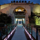 L'Ea Bianca Luxury Resort