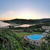 L'Ea Bianca Luxury Resort